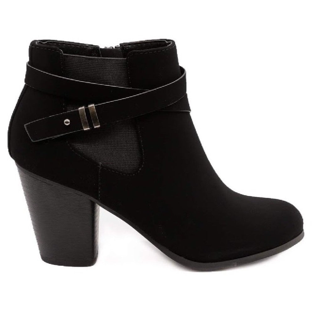 Strappy Elastic Side Leather Boots
